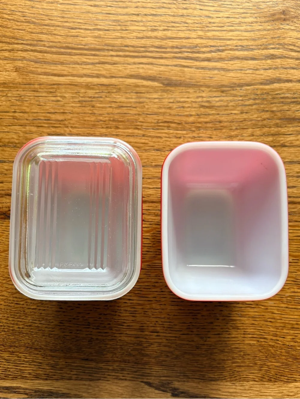 Vintage Pyrex Red Glass Refrigerator Dishes- “Fridgie” - Set of 2- 501C- one lid